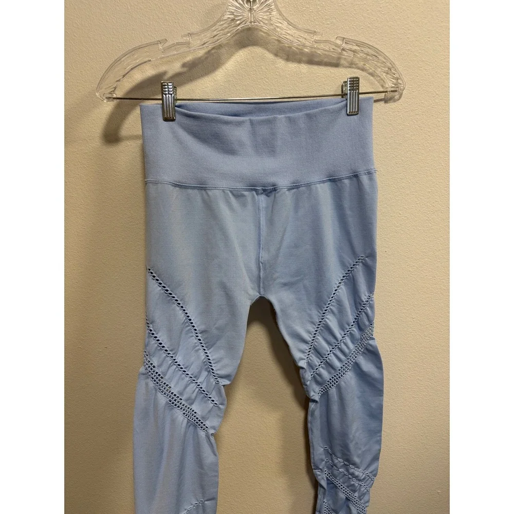 Alo Yoga High Rise Seamless Pointelle Mesh Leggings Light Blue Medium